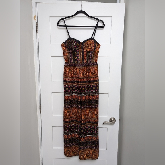 Band of Gypsies Women's Boho Wide Leg Jumpsuit - Picture 8 of 9